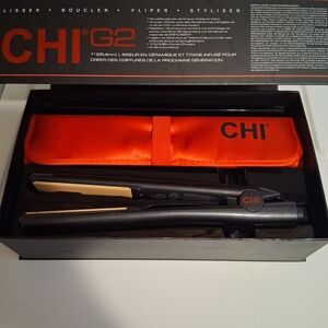 CHI G2 Black and Red Hair Straightener